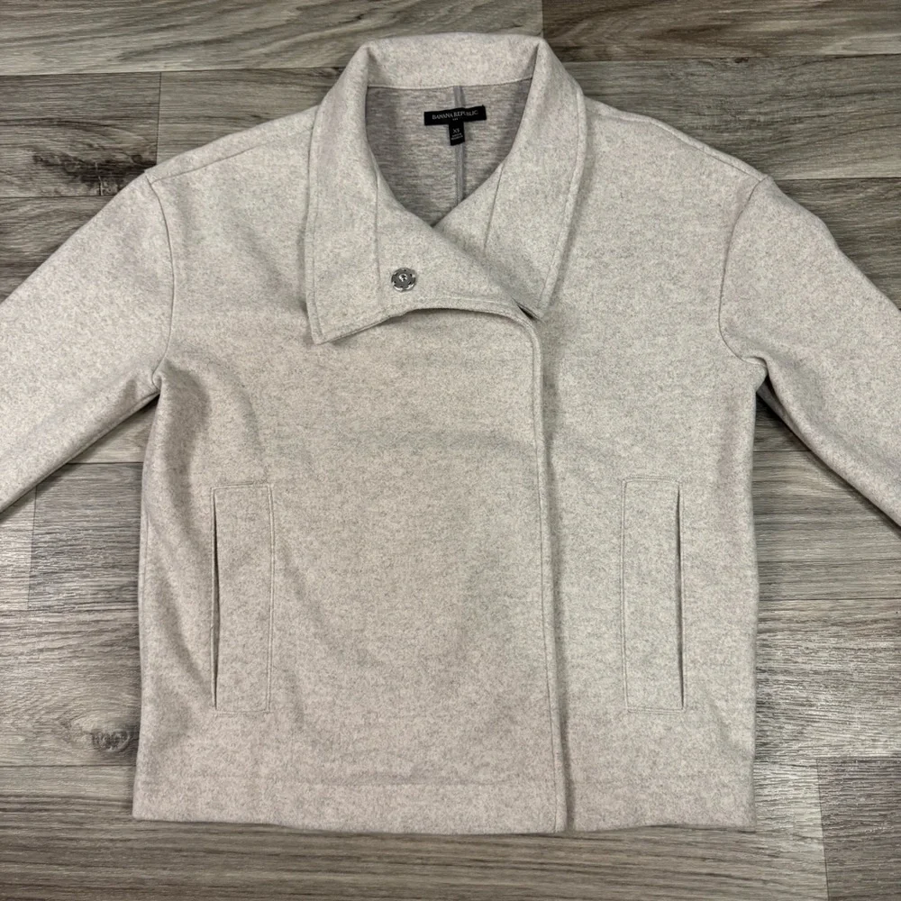 Banana Republic Melton Moto Jacket in Oatmeal Size Small